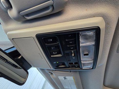 Certified 2022 Toyota 4Runner SR5 Premium w/ Moonroof Package image 30