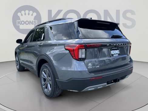 New 2026 Ford Explorer Active w/ Active Comfort Package AWD/4WD image 4