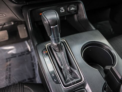Used 2024 Honda Civic LX image 19