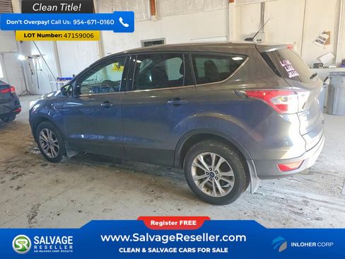 Used 2017 Ford Escape SE AWD/4WD image 3