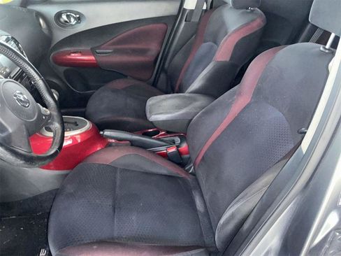 Used 2015 Nissan Juke SV w/ Technology Package FWD image 8