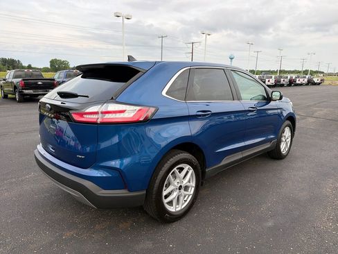 Used 2024 Ford Edge SEL w/ Convenience Package AWD/4WD image 5