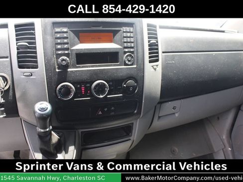 Used 2016 Mercedes-Benz Sprinter 2500 image 45