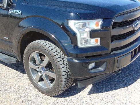 Used 2017 Ford F150 Lariat w/ Equipment Group 502A Luxury AWD/4WD image 2