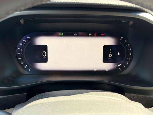 Certified 2023 Volvo XC40 B5 Plus w/ Driver Assist Package image 19