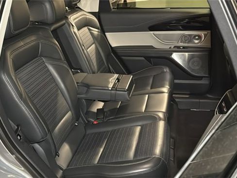 Used 2024 Lincoln Nautilus Reserve w/ Equipment Group 203A image 14