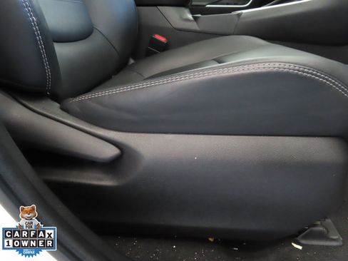 Used 2022 Toyota RAV4 XLE Premium image 29