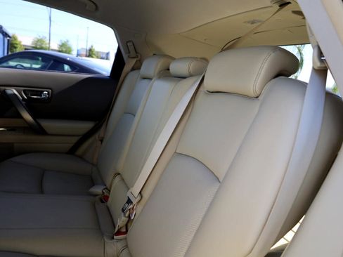 Used 2007 INFINITI FX35 2WD w/ Touring Pkg image 16