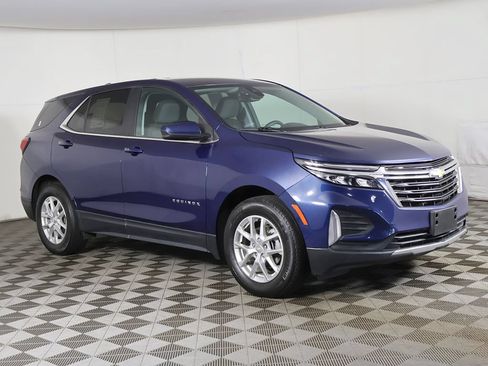 Used 2022 Chevrolet Equinox LT FWD image 44