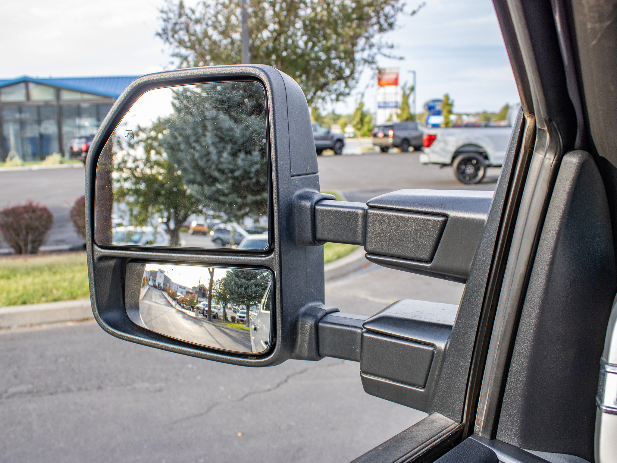 Used 2025 Ford F250 XLT AWD/4WD image 30