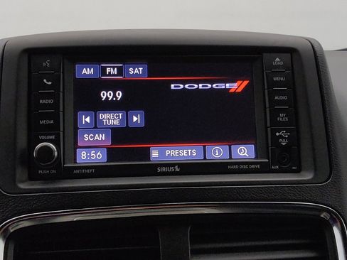 Used 2017 Dodge Grand Caravan SXT FWD image 25