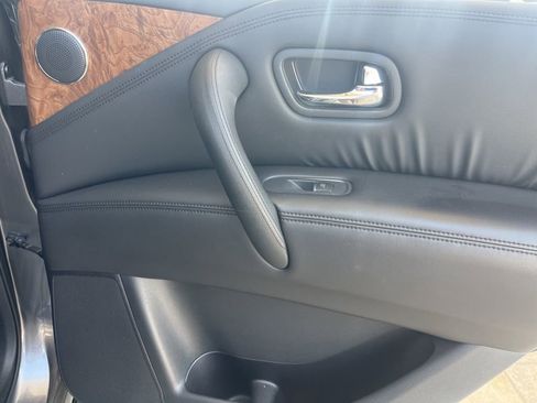 Used 2022 Nissan Armada SL RWD image 26