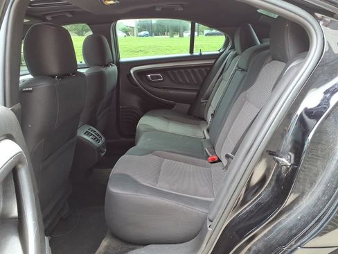 Used 2018 Ford Taurus SEL w/ Equipment Group 201A AWD/4WD image 25
