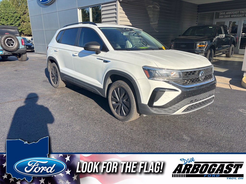 Used 2022 Volkswagen Taos S AWD/4WD image 1