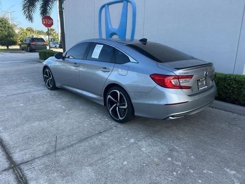 Used 2022 Honda Accord Sport image 6