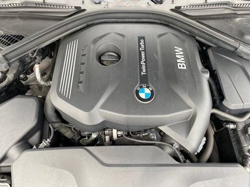Used 2017 BMW 330i xDrive Sedan AWD/4WD image 22