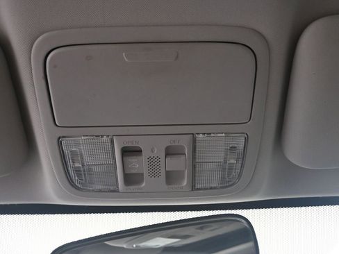 Used 2011 Honda CR-V EX-L image 19