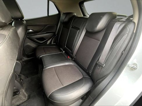 Used 2019 Buick Encore Preferred w/ Safety Package FWD image 18