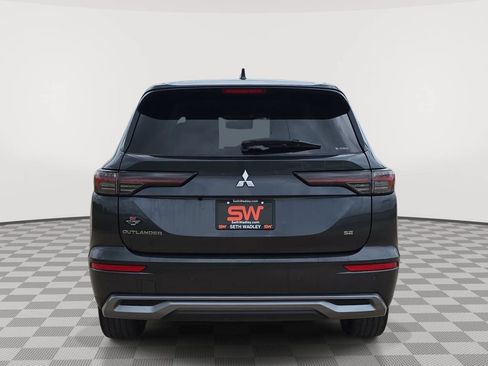 Used 2025 Mitsubishi Outlander SE AWD/4WD image 6