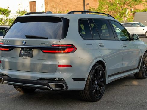 Used 2024 BMW X7 xDrive40i w/ M Sport Package AWD/4WD image 7