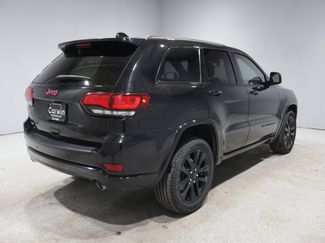 Used 2018 Jeep Grand Cherokee Altitude AWD/4WD video 2