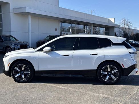 Certified 2023 BMW iX xDrive50 w/ Sport Package image 8
