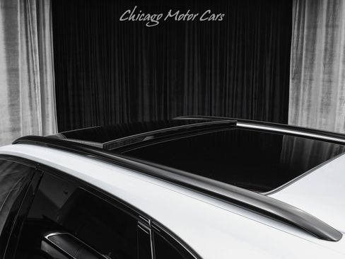 Used 2025 Porsche Cayenne GTS image 42