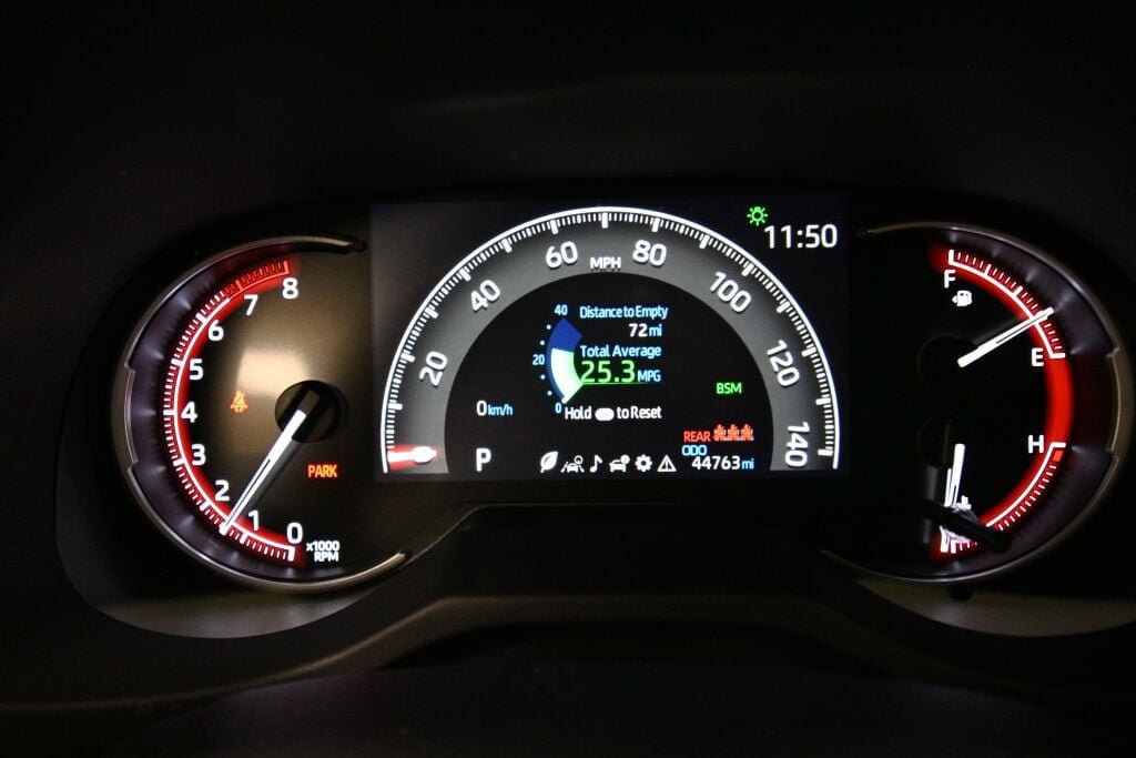 Used 2023 Toyota RAV4 XLE Premium AWD/4WD image 13