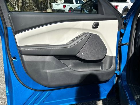 New 2025 Ford Mustang Mach-E Premium image 10