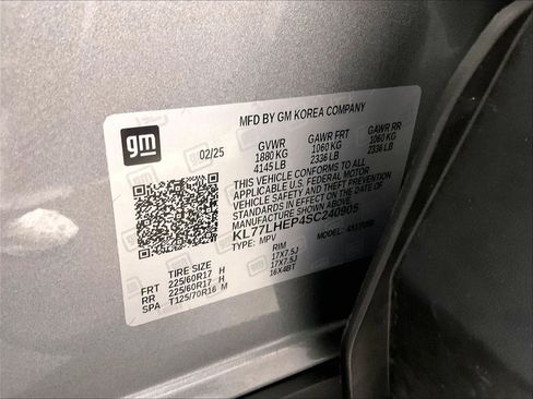 Used 2025 Chevrolet Trax LT w/ LT Convenience Package FWD image 34