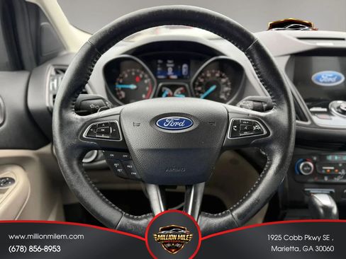 Used 2017 Ford Escape Titanium FWD image 21