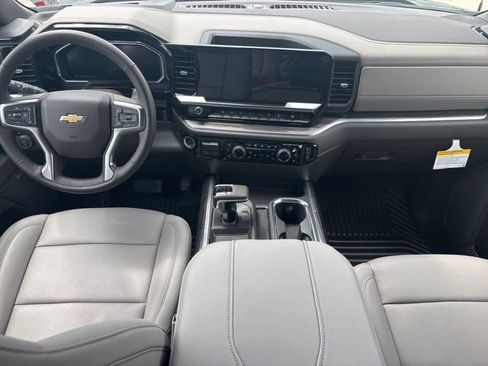New 2026 Chevrolet Silverado 1500 LTZ w/ Z71 Off-Road Package AWD/4WD image 25