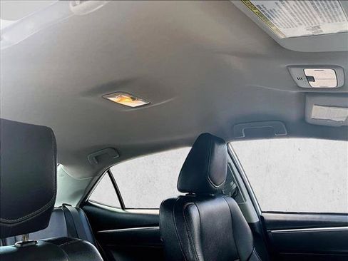 Used 2016 Toyota Corolla S FWD image 17