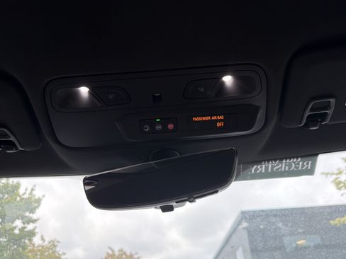 Used 2024 Chevrolet Camaro ZL1 RWD image 22