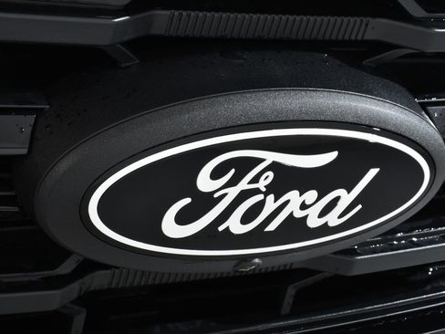 New 2026 Ford F150 XLT w/ Equipment Group 302A MID image 20