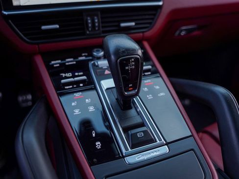 Used 2021 Porsche Cayenne GTS image 35