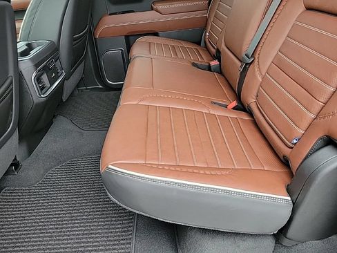 Used 2026 GMC Sierra 1500 Denali Ultimate AWD/4WD image 8