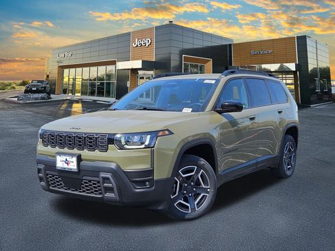 New 2026 Jeep Cherokee Laredo AWD/4WD image 1