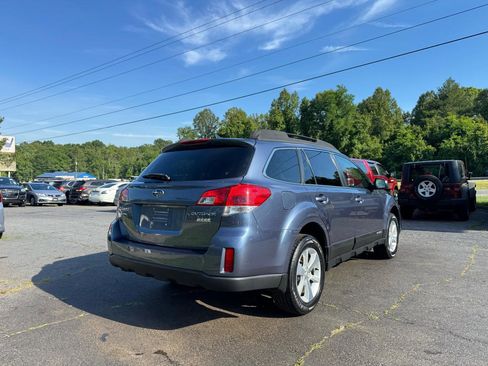 Used 2014 Subaru Outback 2.5i Limited AWD/4WD image 5