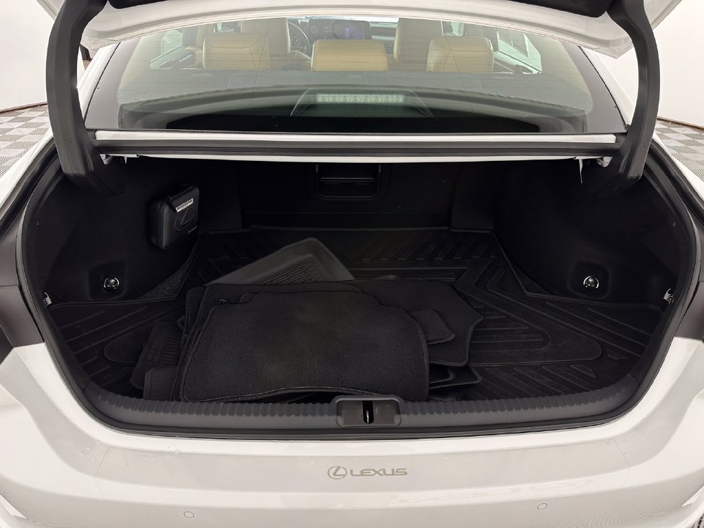 Used 2025 Lexus ES 350 w/ Accessory Package (Z2) FWD image 43