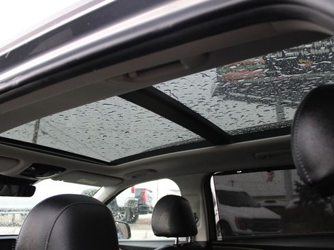 Used 2023 Kia Sorento SX Prestige image 29