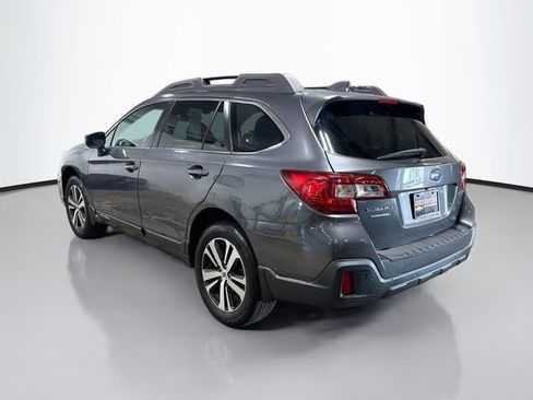 Used 2018 Subaru Outback 2.5i Limited AWD/4WD image 8