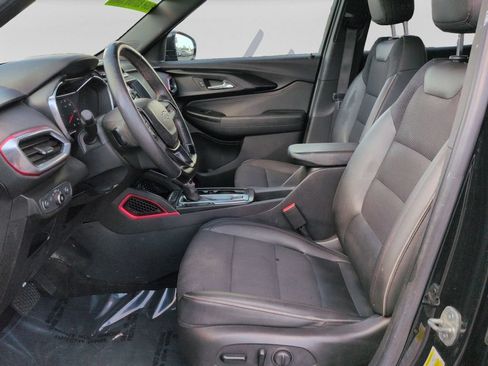 Used 2022 Chevrolet TrailBlazer RS FWD image 15