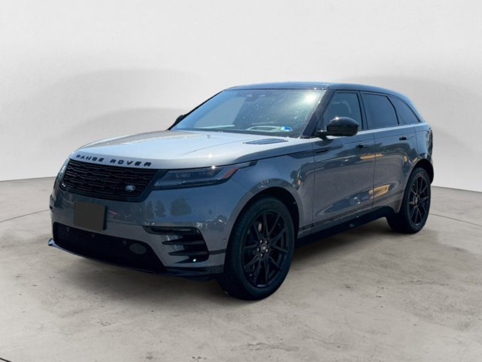 New 2026 Land Rover Range Rover Velar Dynamic SE AWD/4WD image 1