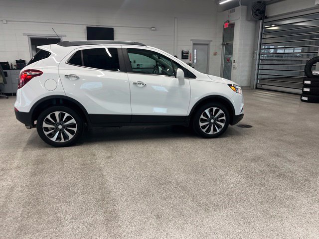 Used 2022 Buick Encore Preferred w/ Safety Package AWD/4WD image 4
