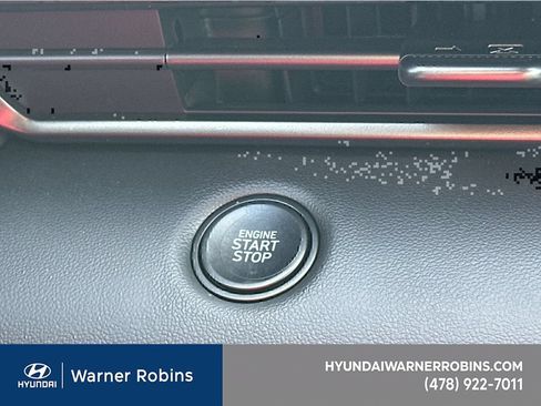 New 2025 Hyundai Elantra Sport FWD image 29
