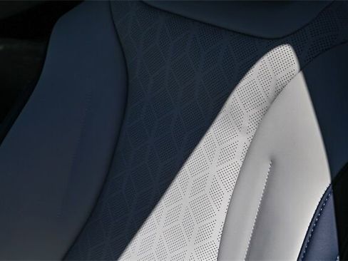 New 2026 Kia Carnival SX image 19