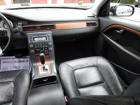 Used 2011 Volvo S80 3.2 w/ Climate Pkg image 10