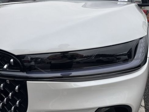 Used 2026 Lincoln Nautilus Reserve image 6