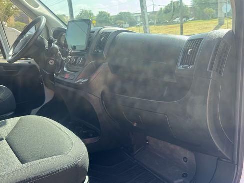 Used 2020 RAM ProMaster 1500 FWD image 8